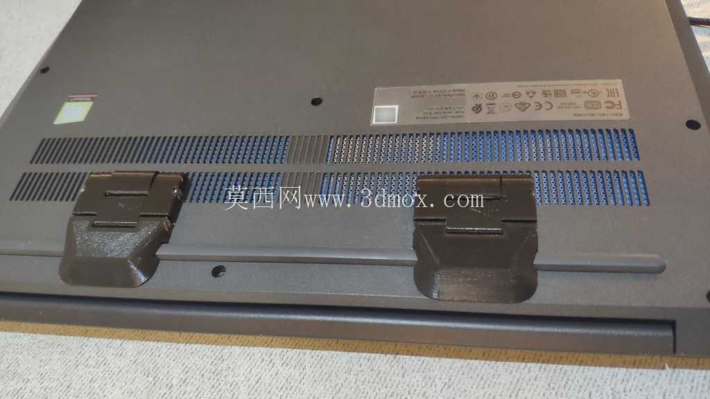 联想L3340展台