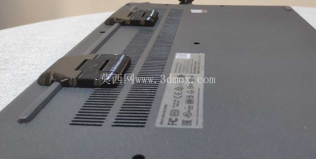 联想L3340展台