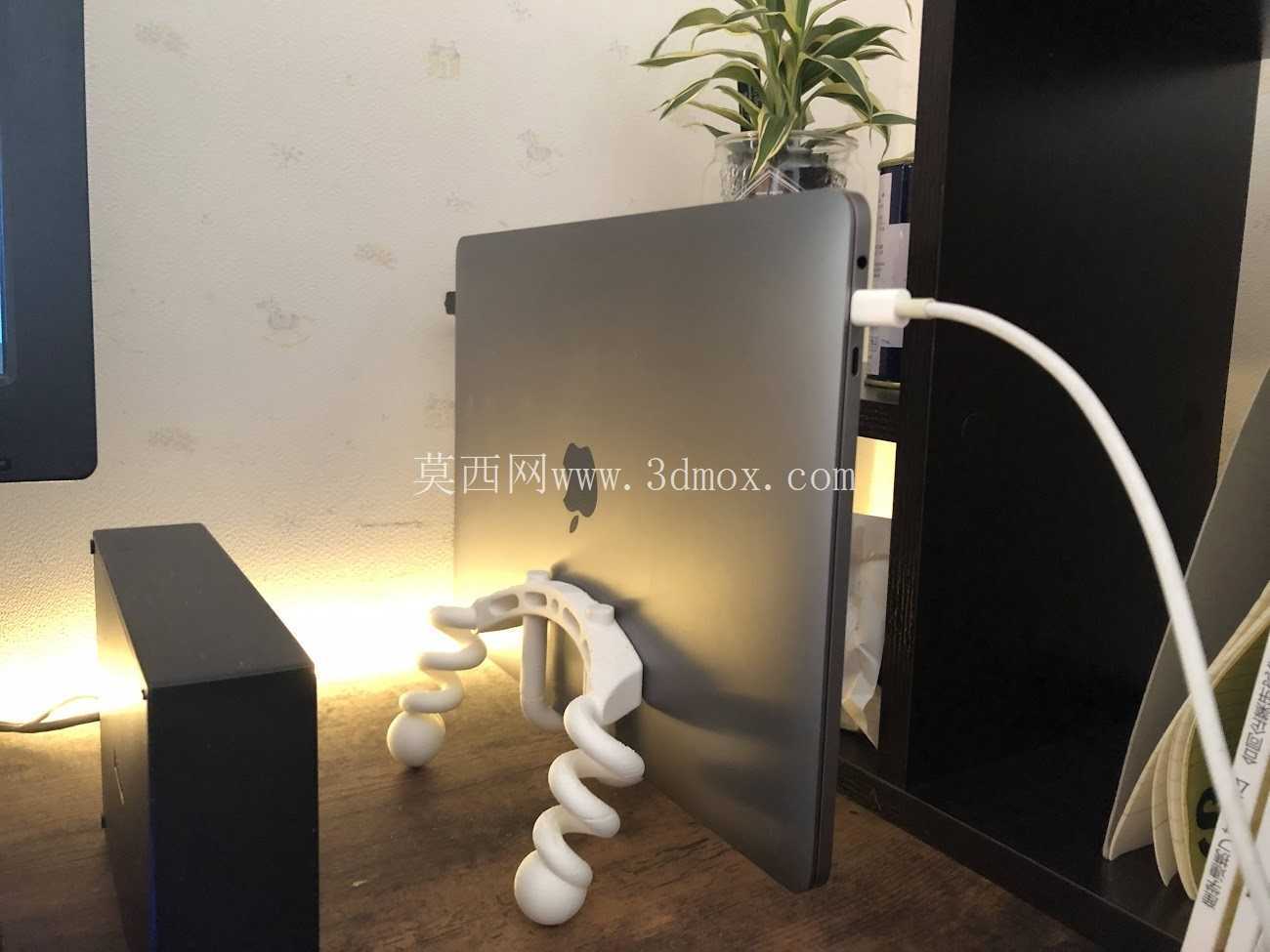 MacBook Pro 翻盖支架_1