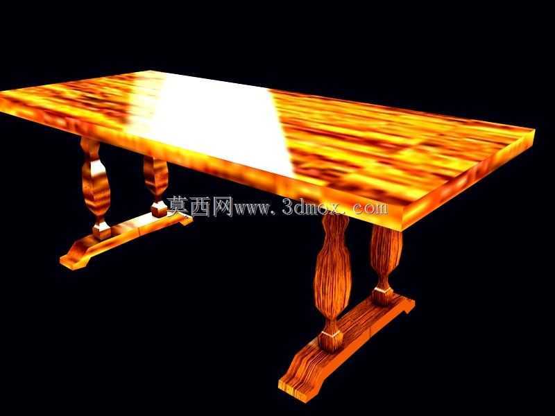 TABLE MART��MILA