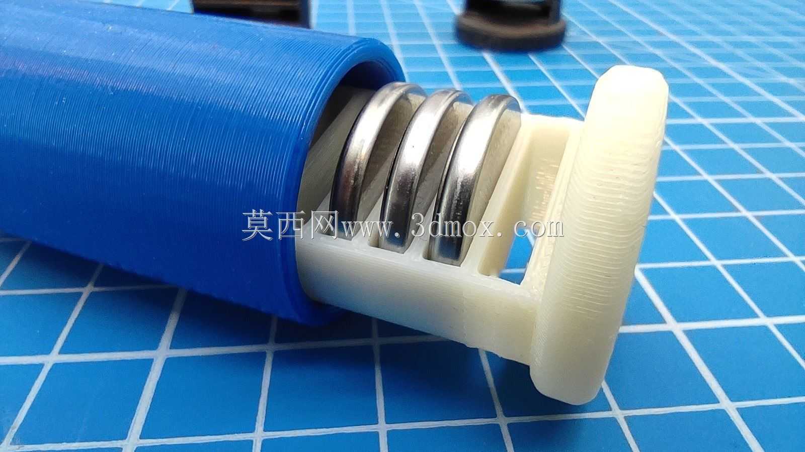 CR2032 10片电池容器