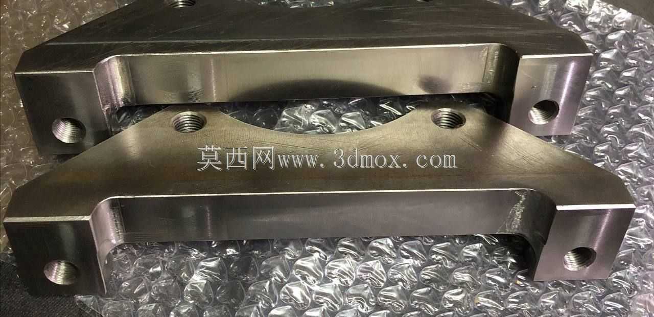 锻造制动卡钳8活塞.适配器的试验模型