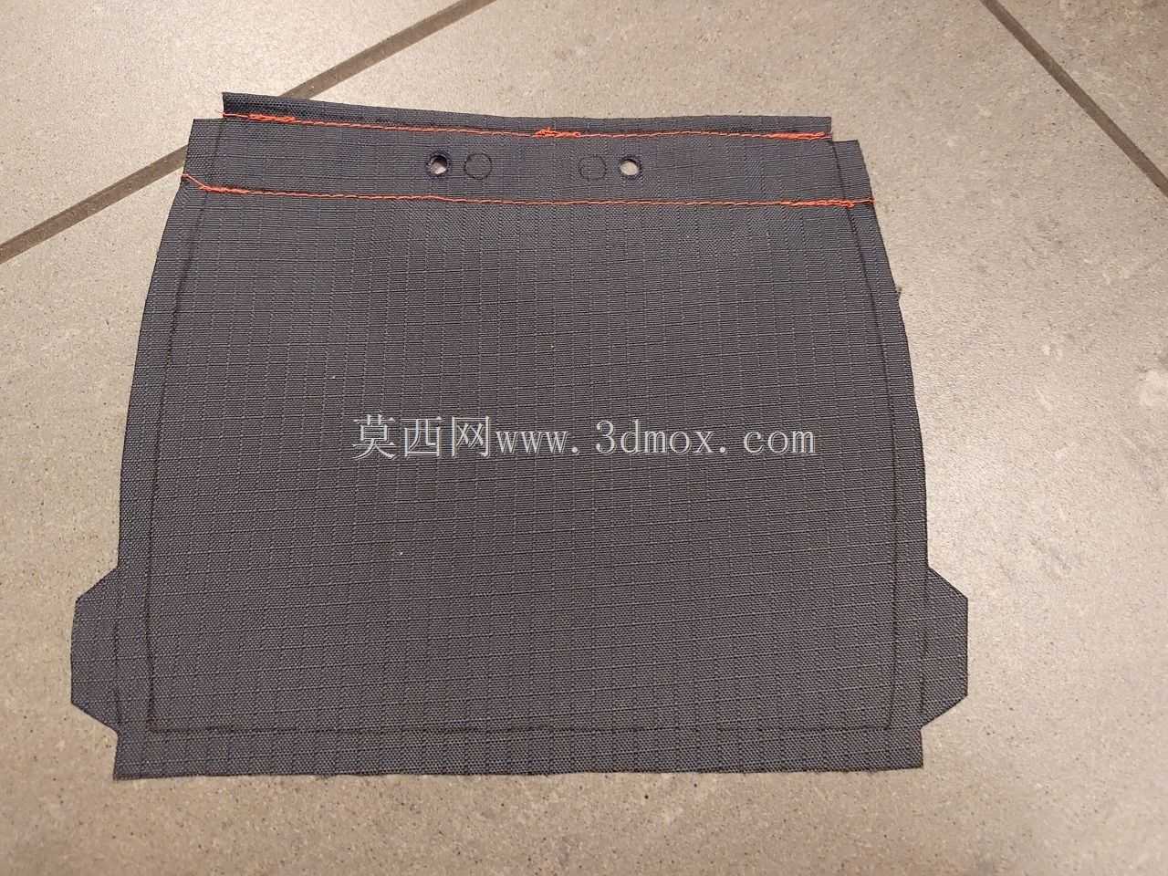 一号和二号底盘的带指袋裙