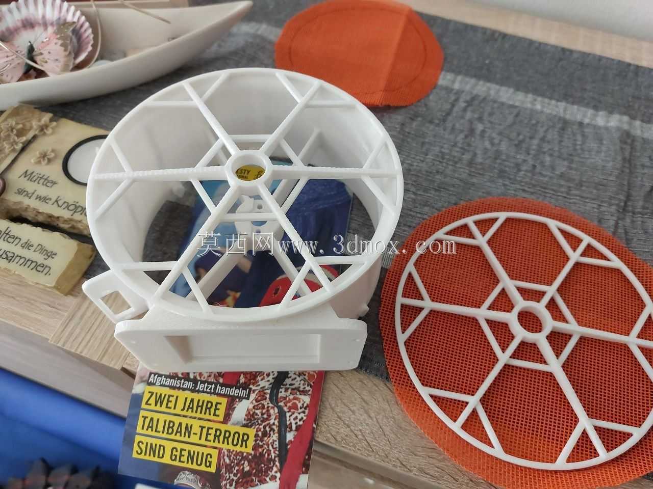 一号和二号底盘的带指袋裙