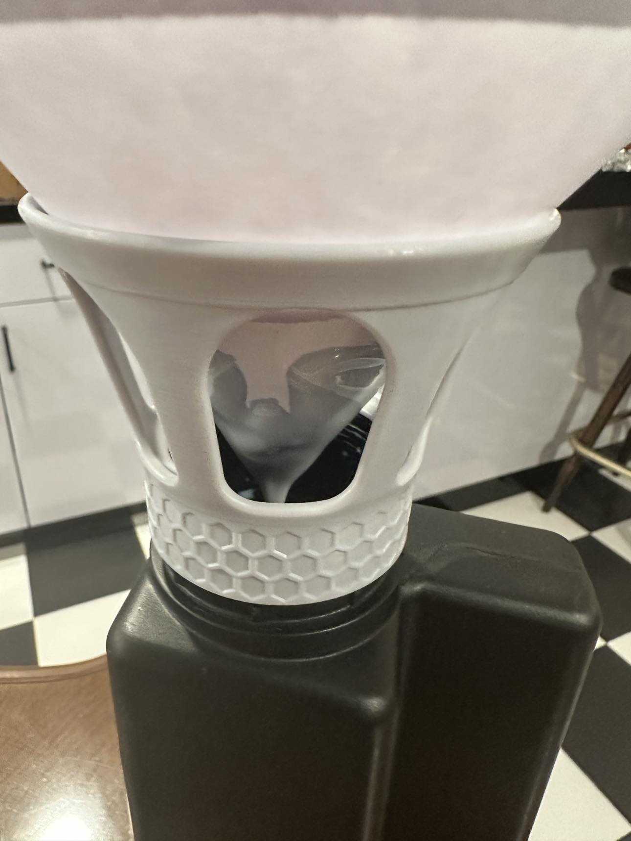 HeyGears反射瓶过滤器支架