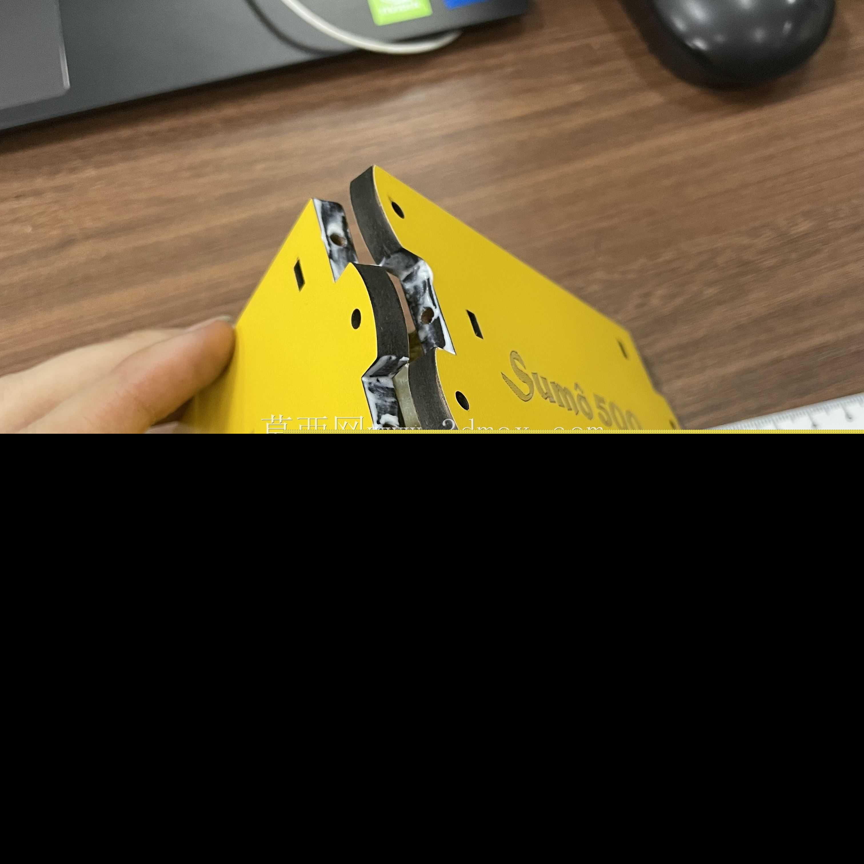 ���������˼����