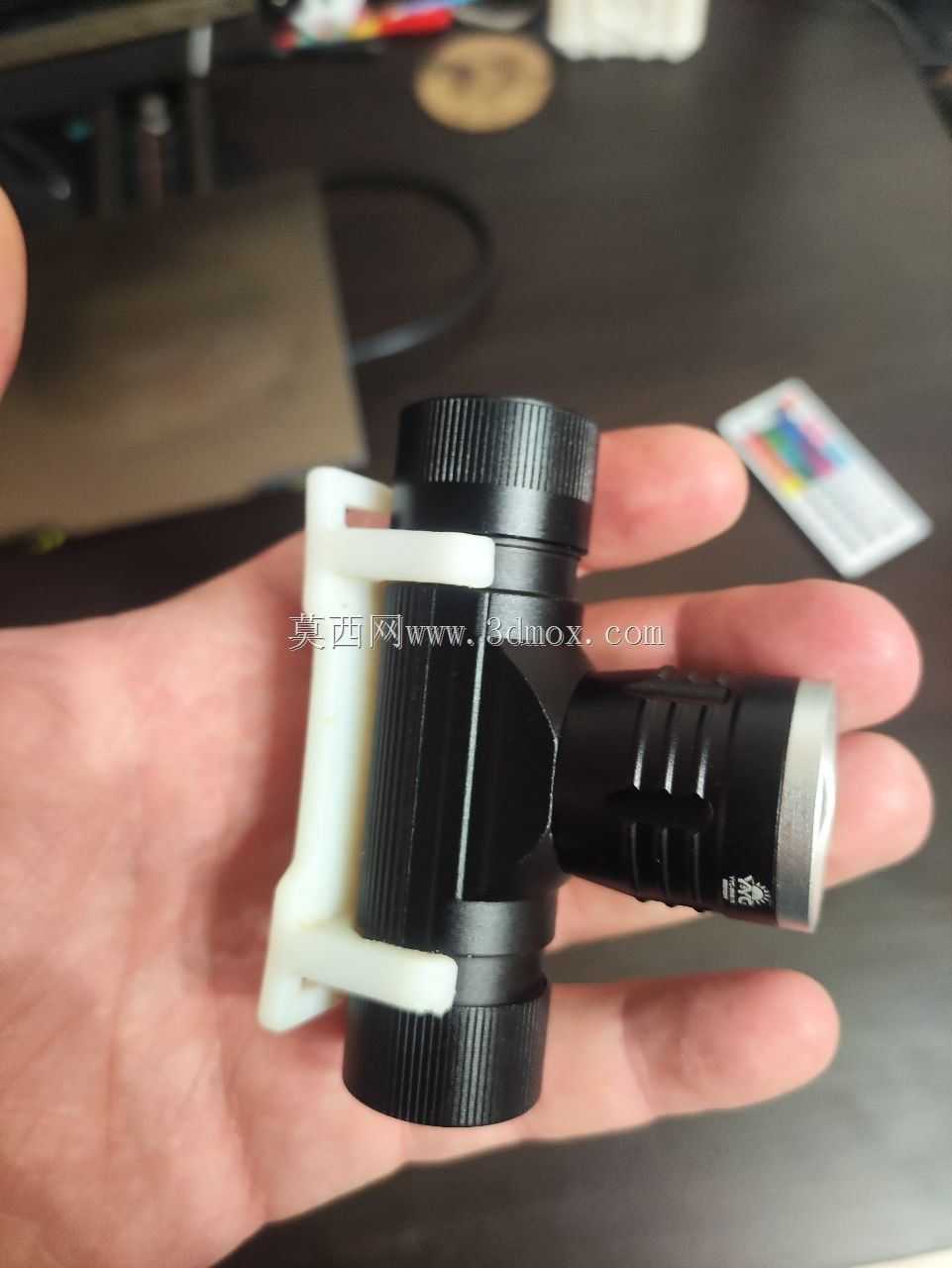 头灯支架/支架。