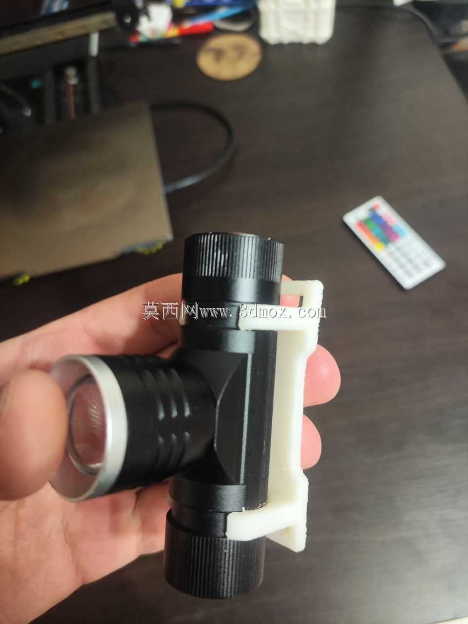 头灯支架/支架。