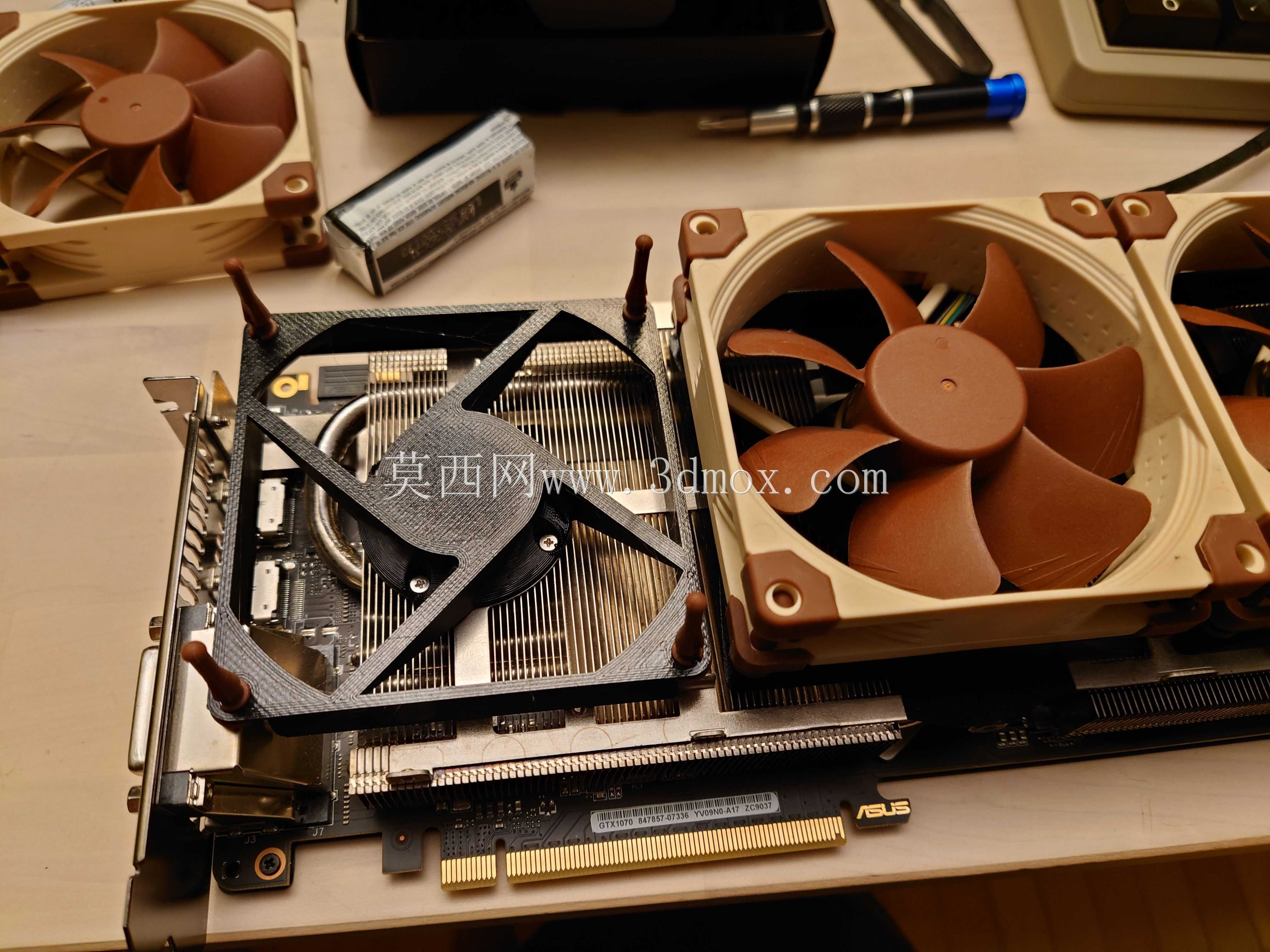 ��˶strix GTX 10ϵ��92mm����������