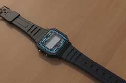����ŷF-91W�ֱ�
