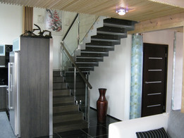 ͨ��twinhouse���ִ�¥�ݡ���̨�ס����Ƶ���