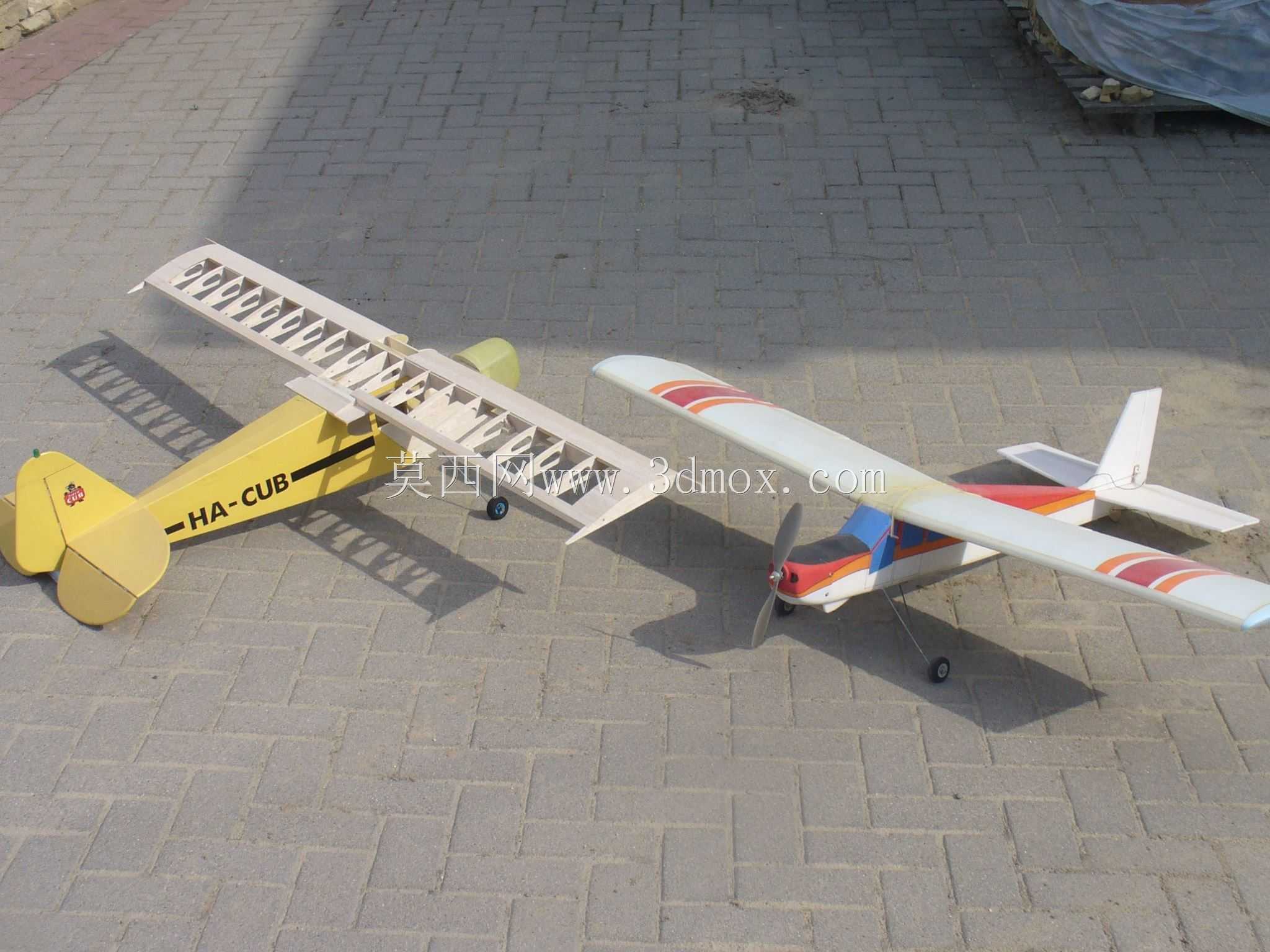 RC����J3С��