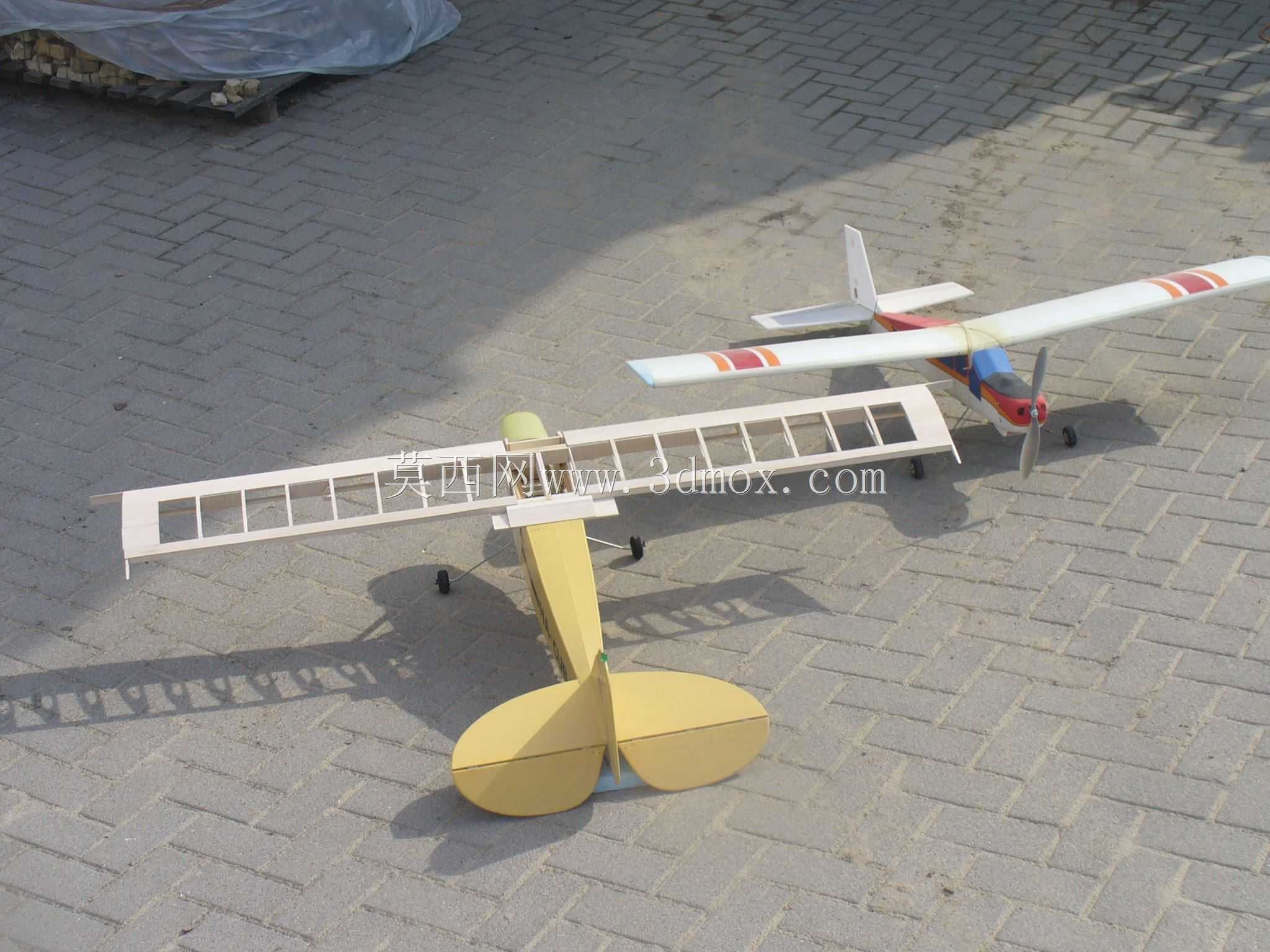 RC����J3С��