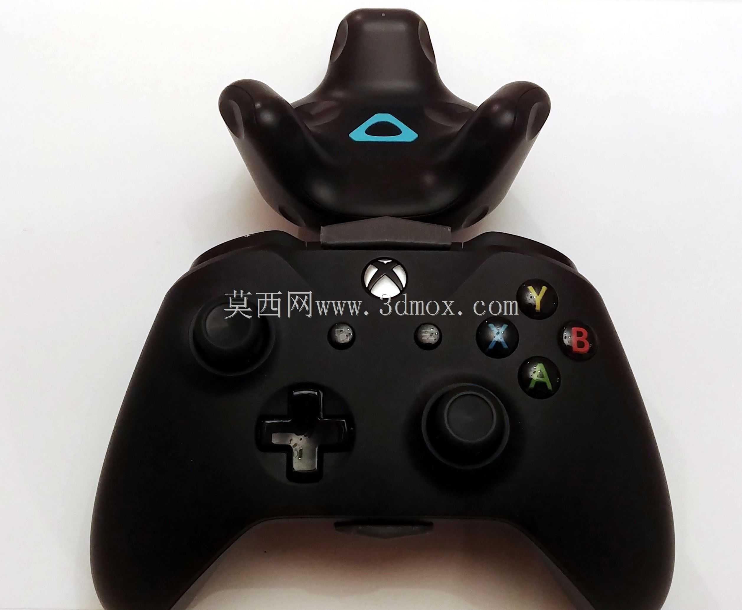HTC Vive Tracker支持在Xbox One控制器上保留