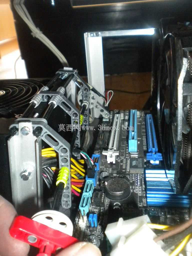 �����ڿ������е�PC/PC int��grer dans une table basse