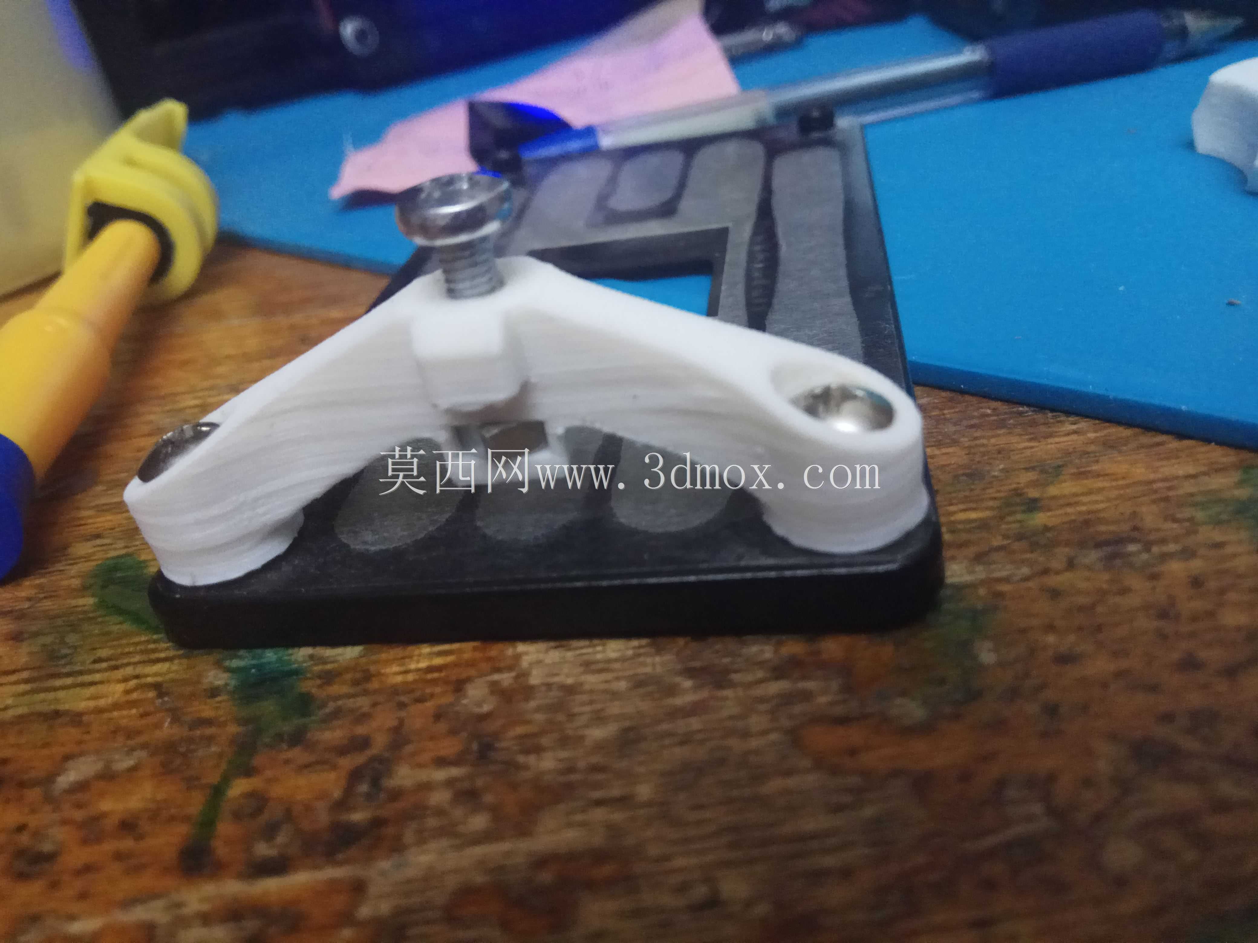 将939/754冷却器的自定义适配器连接至am2、am3、fm1或fm2插座,或更换为原始机架