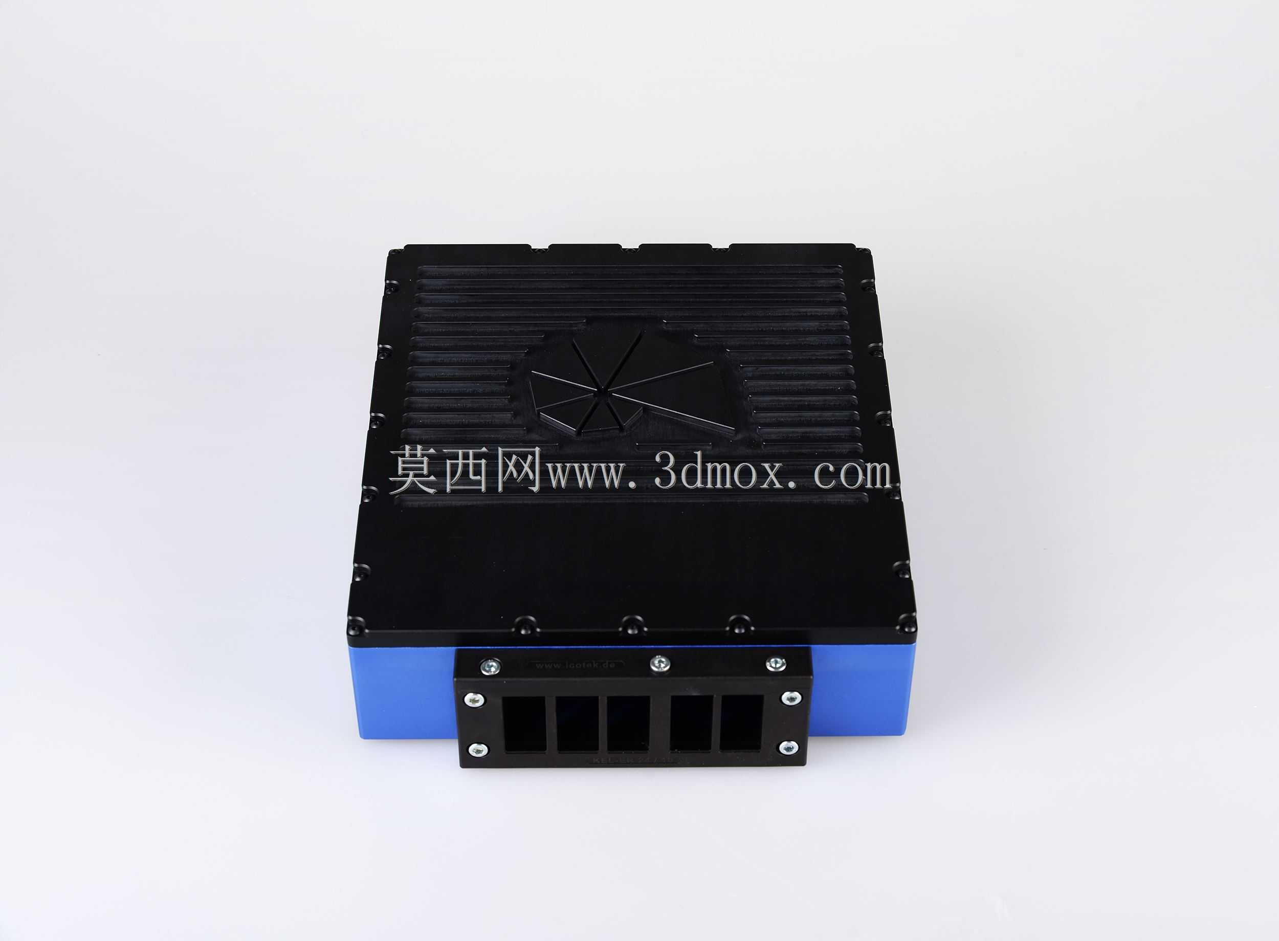 带被动冷却的MiniITX机箱