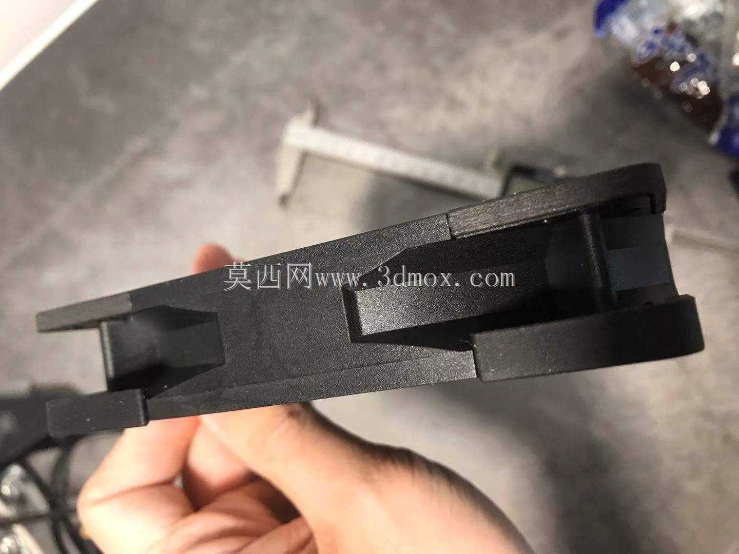 ThermalC12/Pro PC风扇防震动垫更换