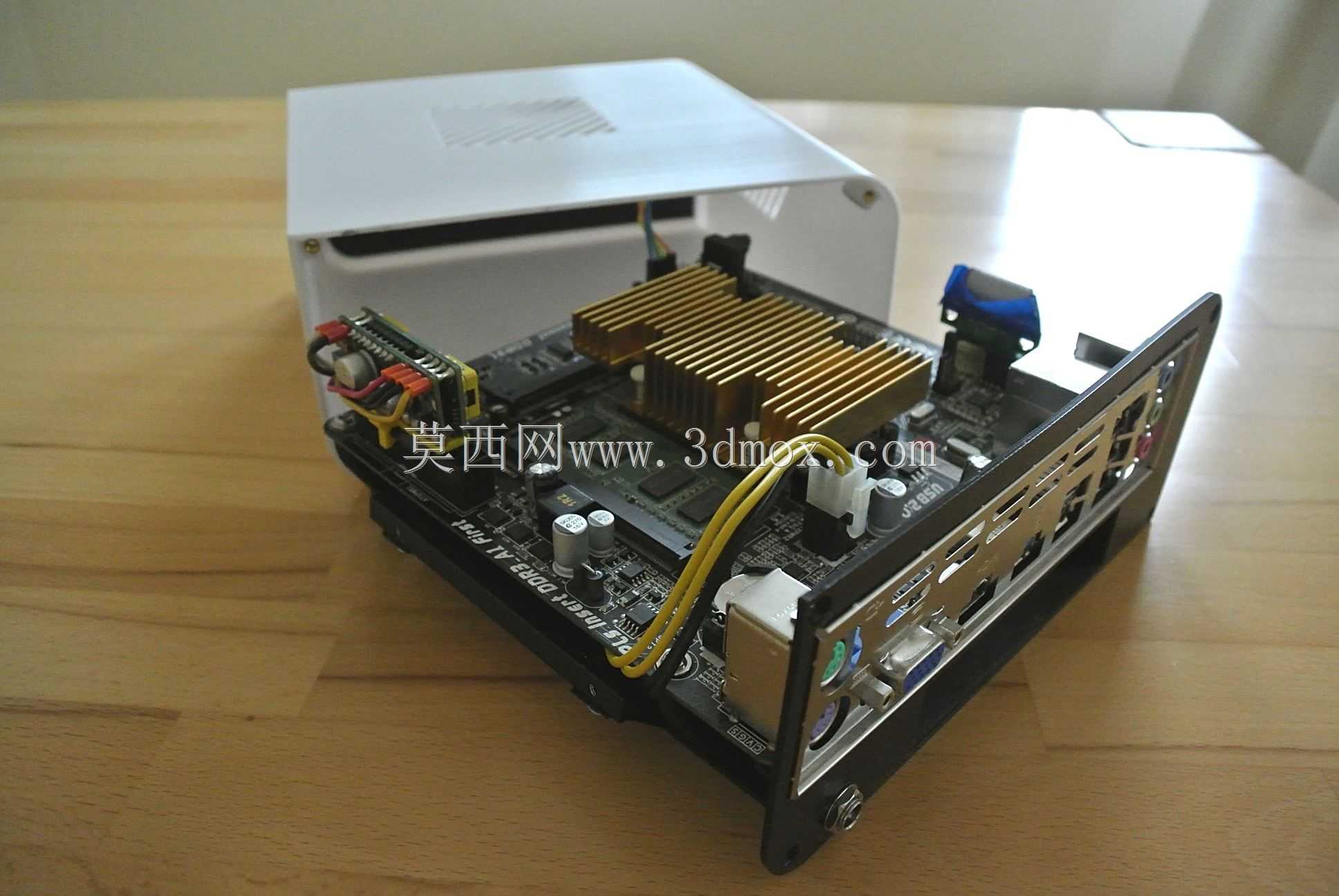 Opnsense迷你itx病例