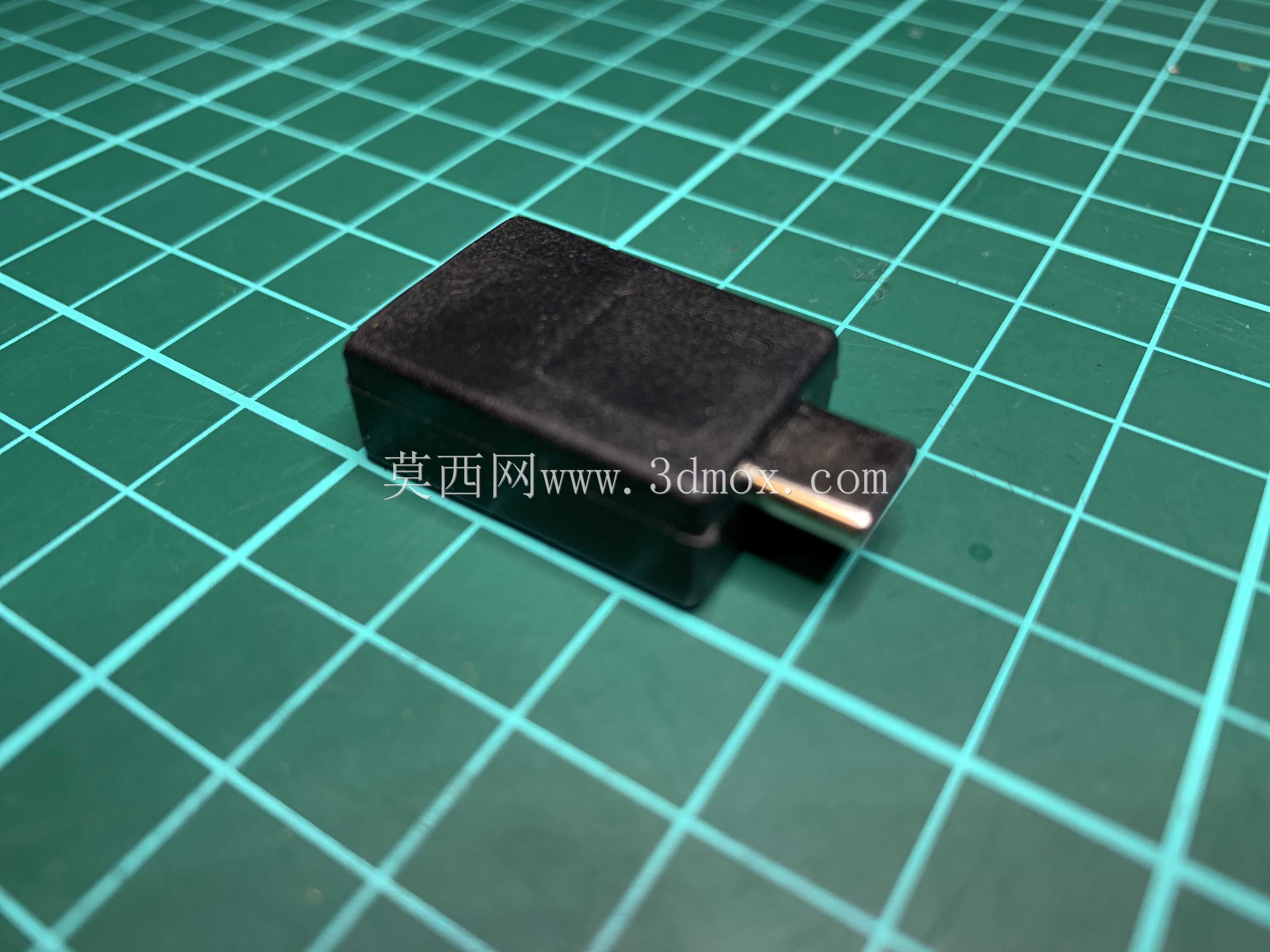 USB A插座至USB C插头适配器