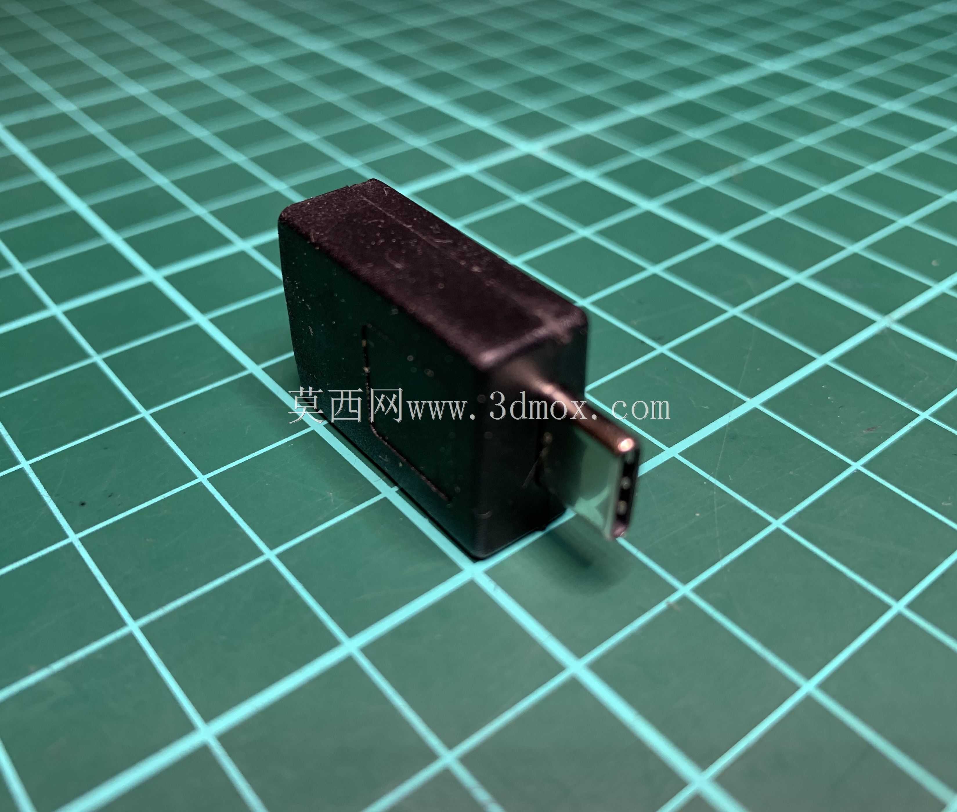 USB A插座至USB C插头适配器