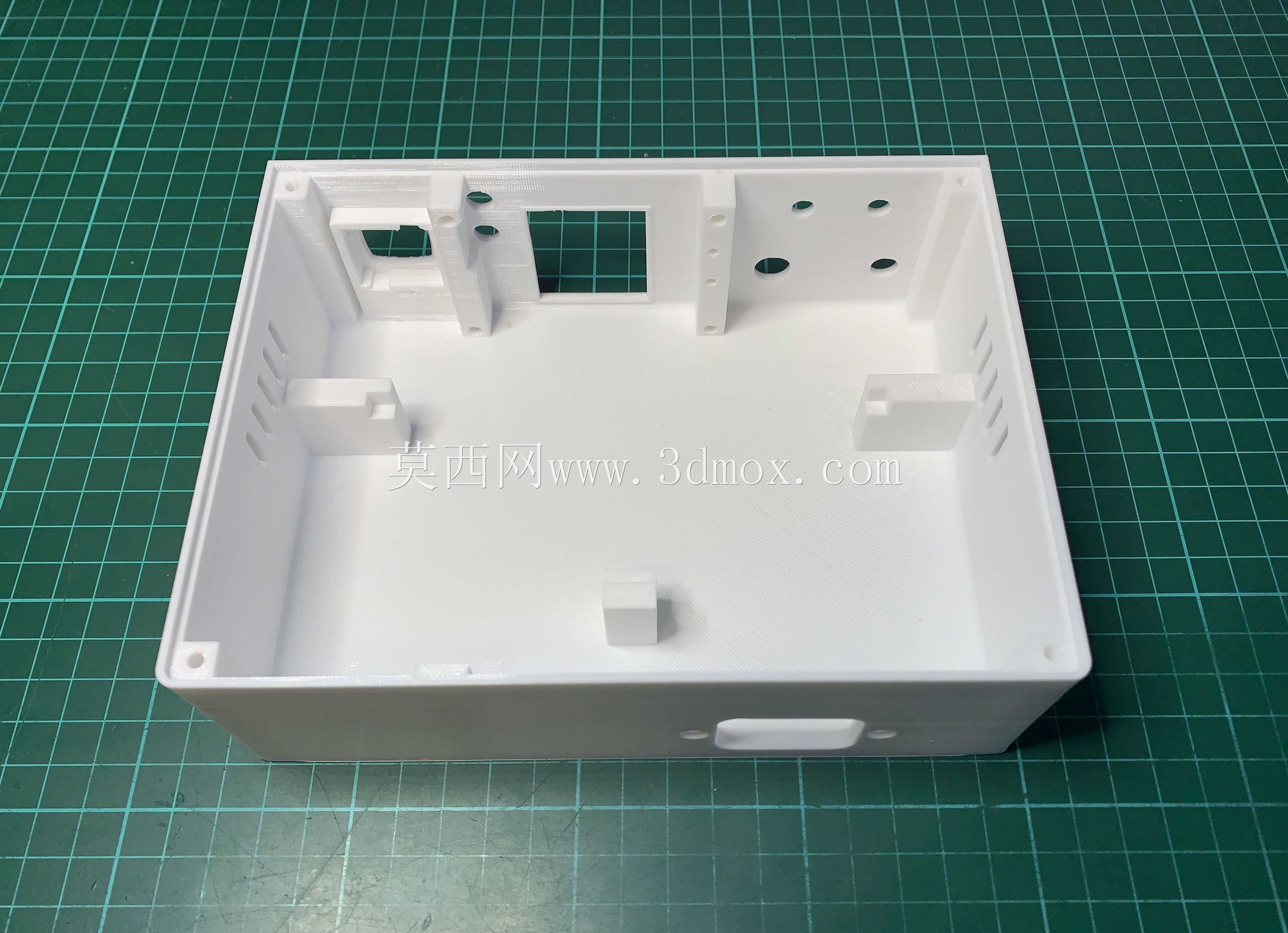 0.5-30V直流工作台电源