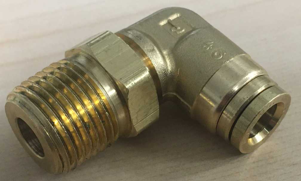 Parker 169PMT-6-8黄铜旋转接头,1/2英寸MPT x 3/8英寸PTC