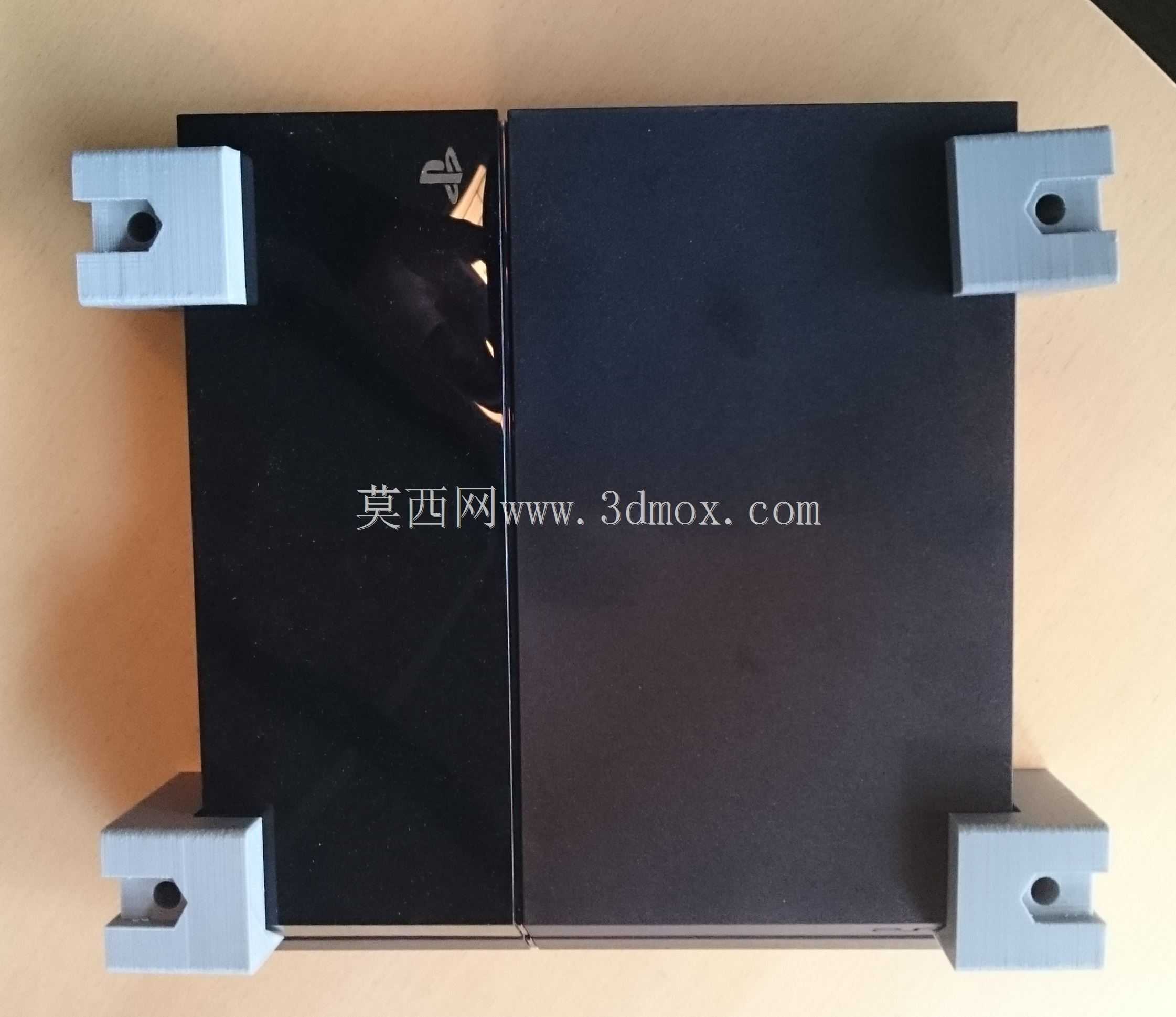 Playstation 4�����