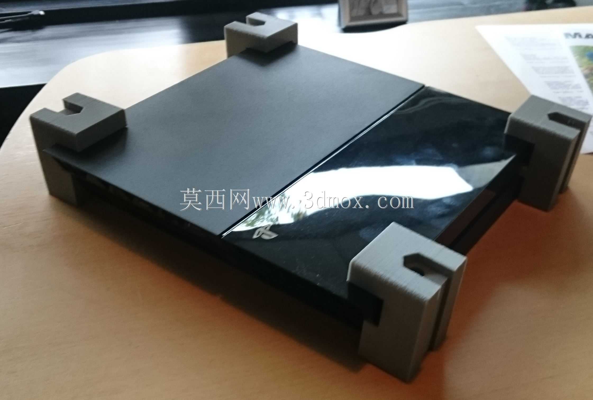 Playstation 4�����