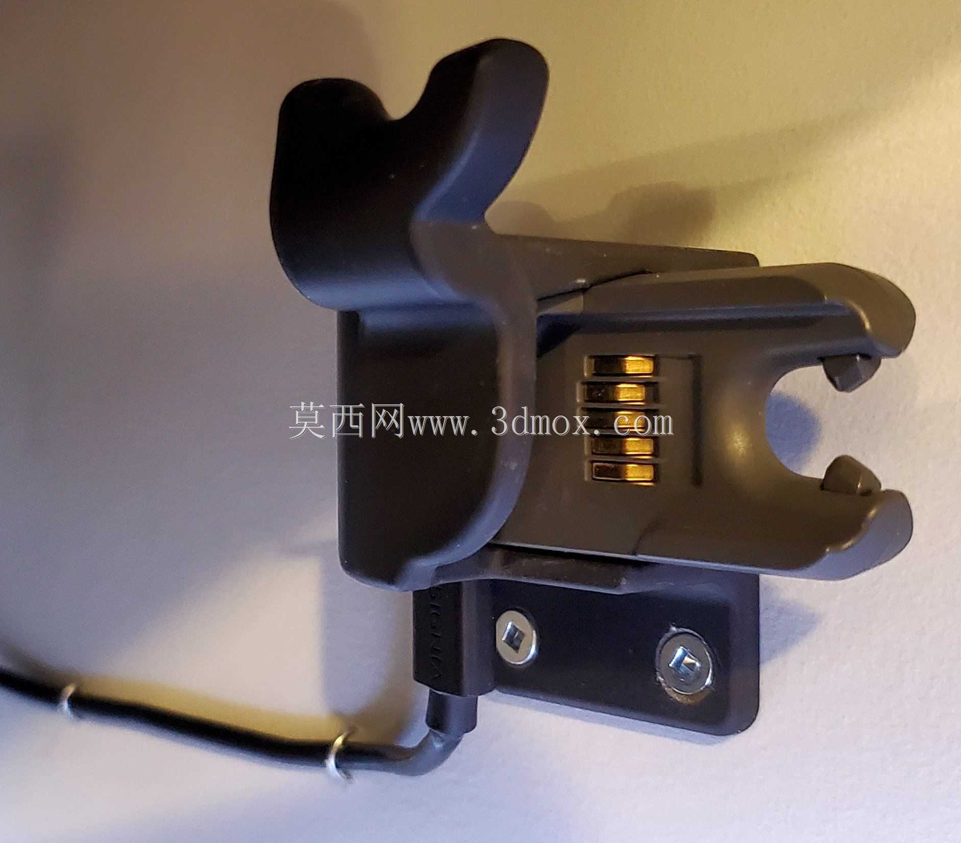索尼Walkman NW-WS413(及类似产品)的壁挂式安装