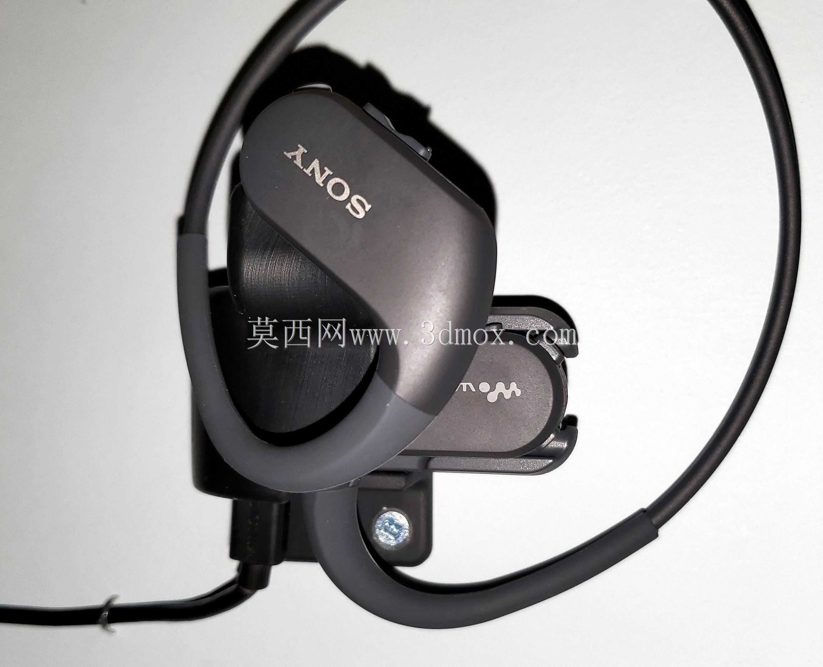 索尼Walkman NW-WS413(及类似产品)的壁挂式安装