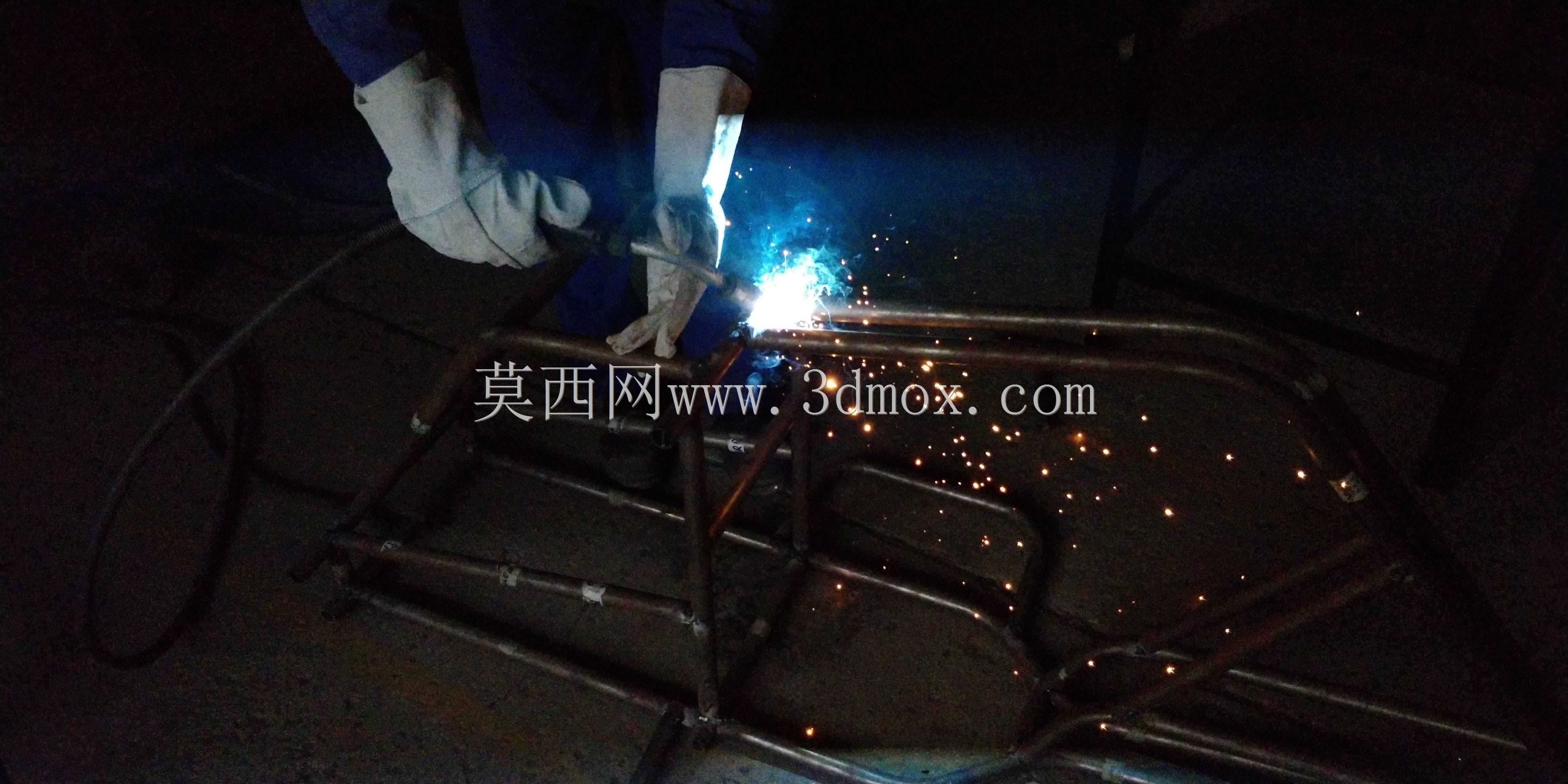 四轮自行车车架
