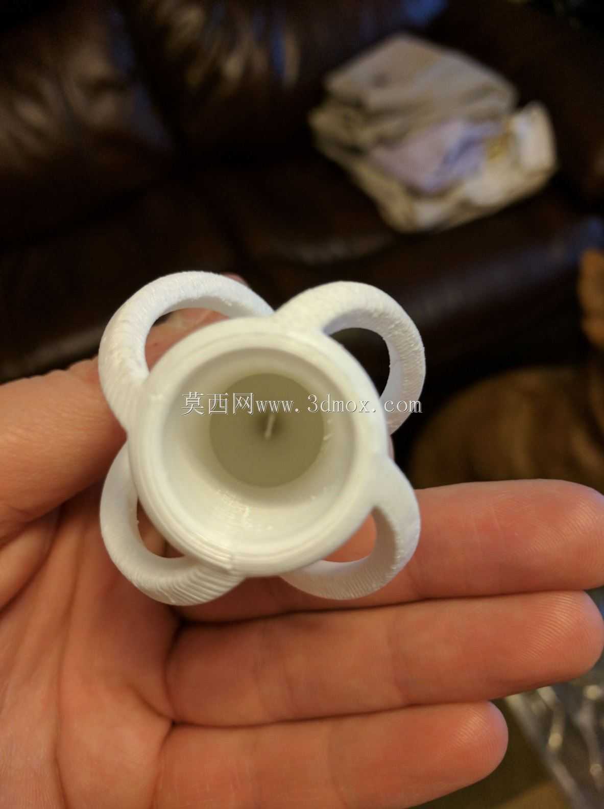 ������˶˸�
