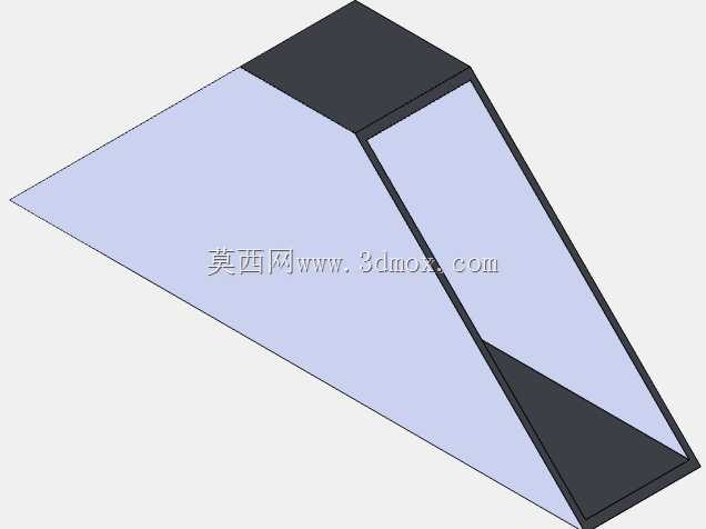 带顶玻璃的餐桌