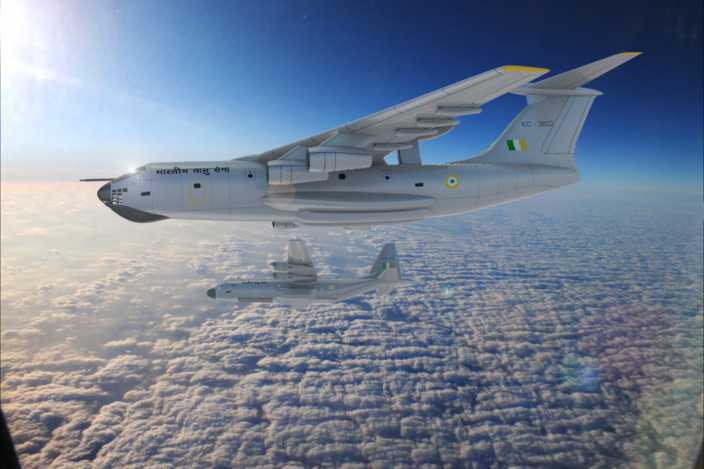 ����ϻ�IllyushinIL-76͵��
