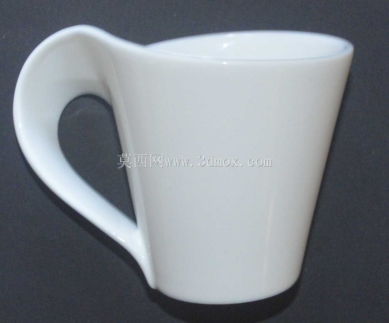 纽瓦瓦维勒罗伊和博赫杯