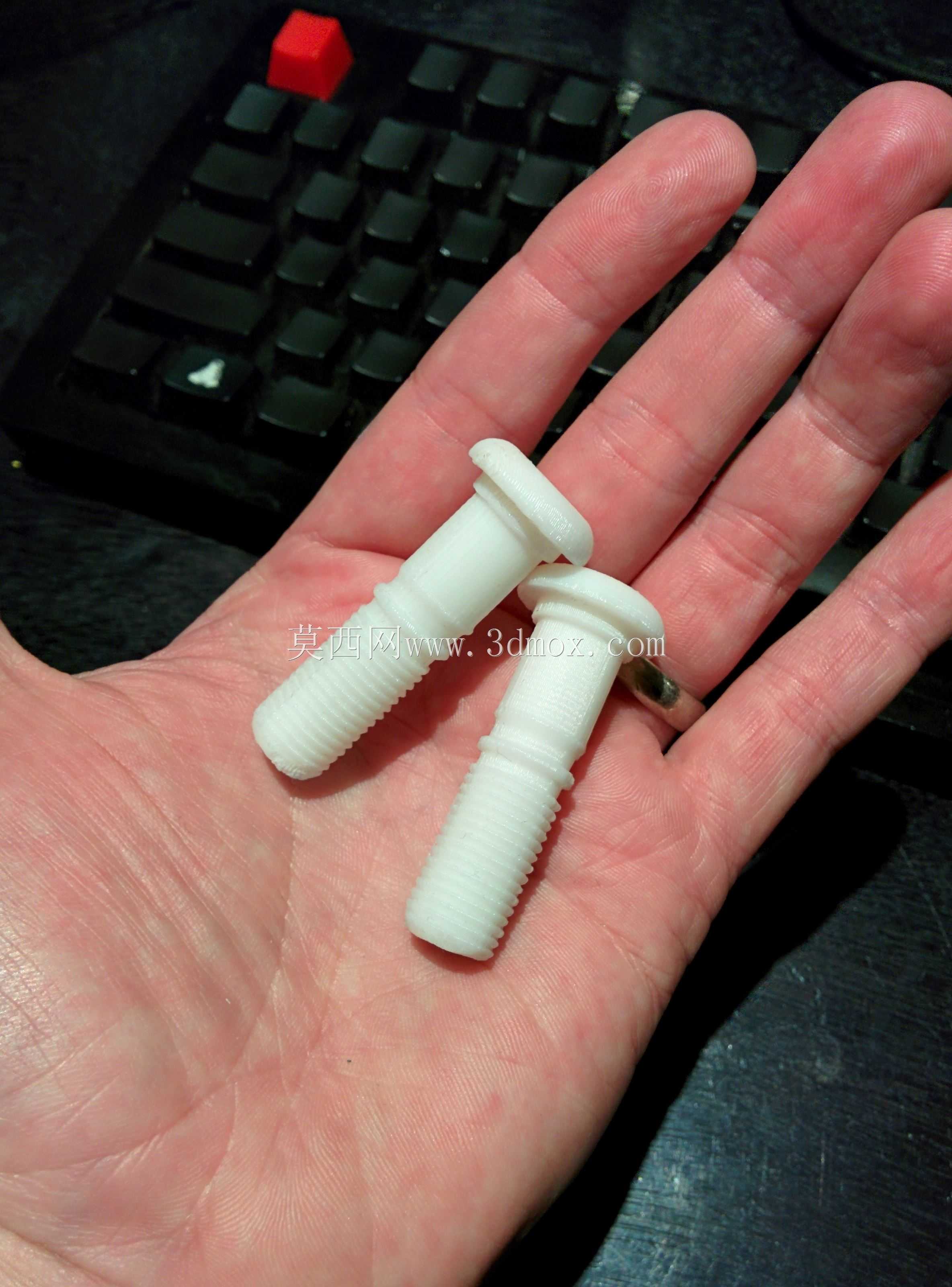 �Ĵ����������