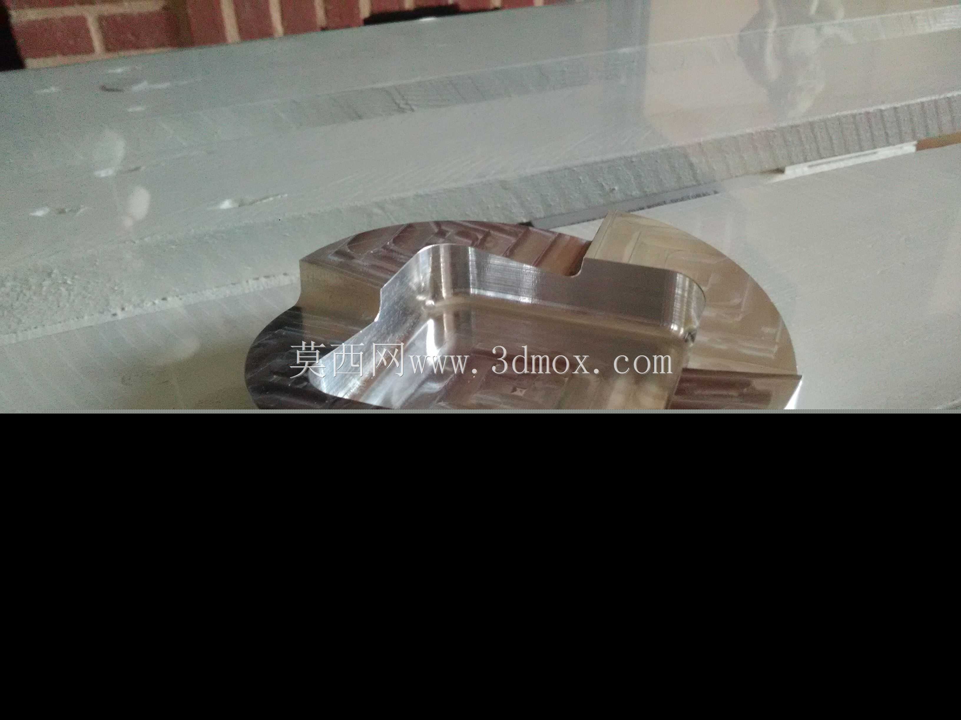 CUBIST烟灰缸(直径120mm)CNC铝制