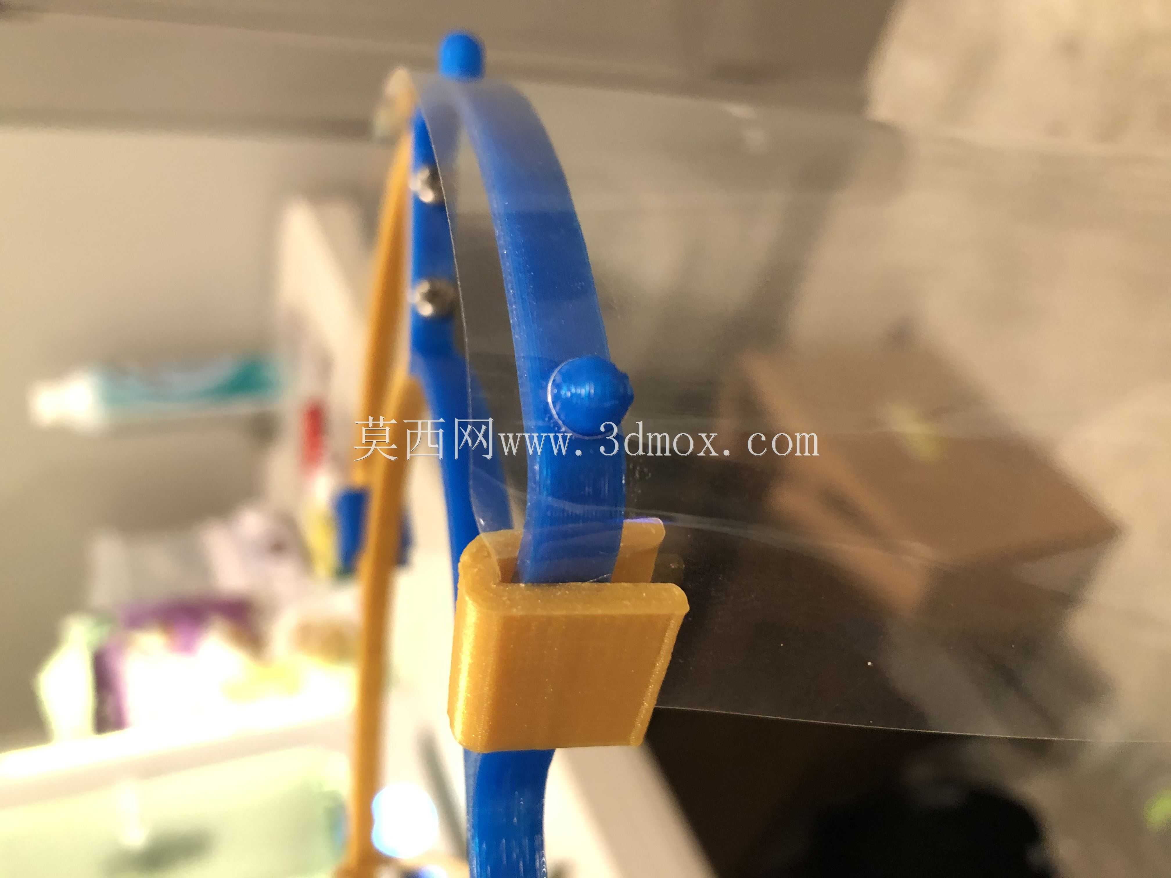 小型3D打印机的面罩