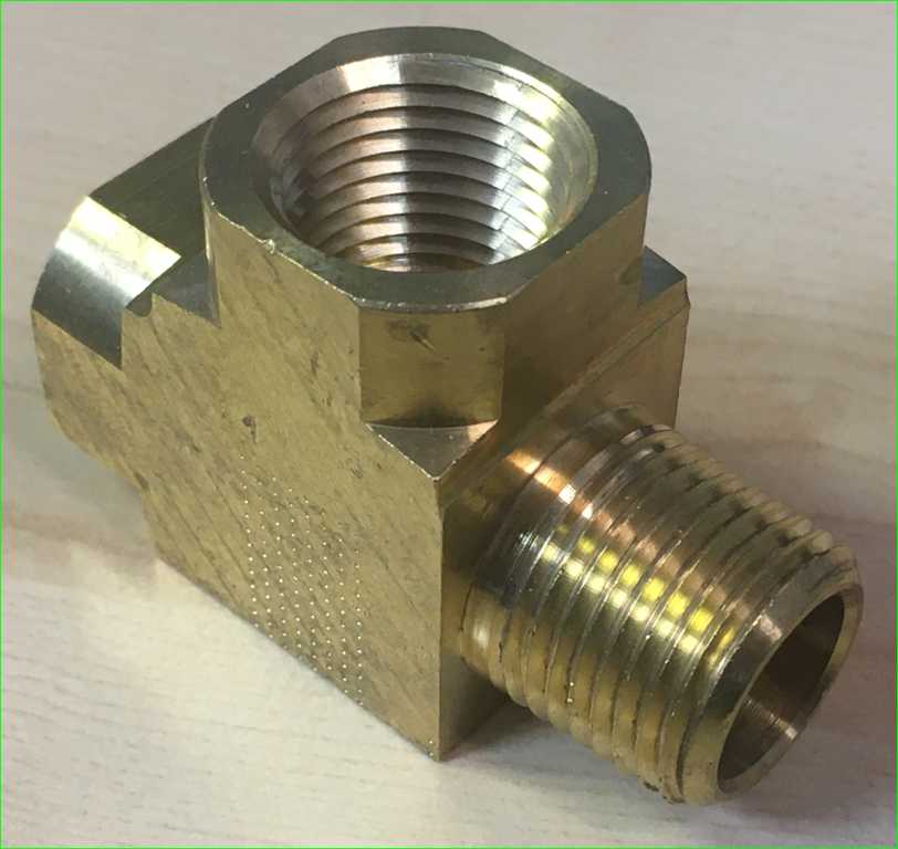 ����2225P-8��ͭ��ͨ�ܼ�1/2\'MNPT x 1/2\'FNPT x 1/2\'FNPT