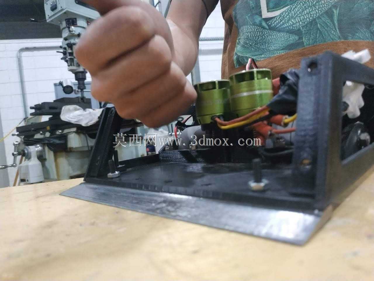 相扑机器人无刷-20x20cm-1kg(3d打印模型)