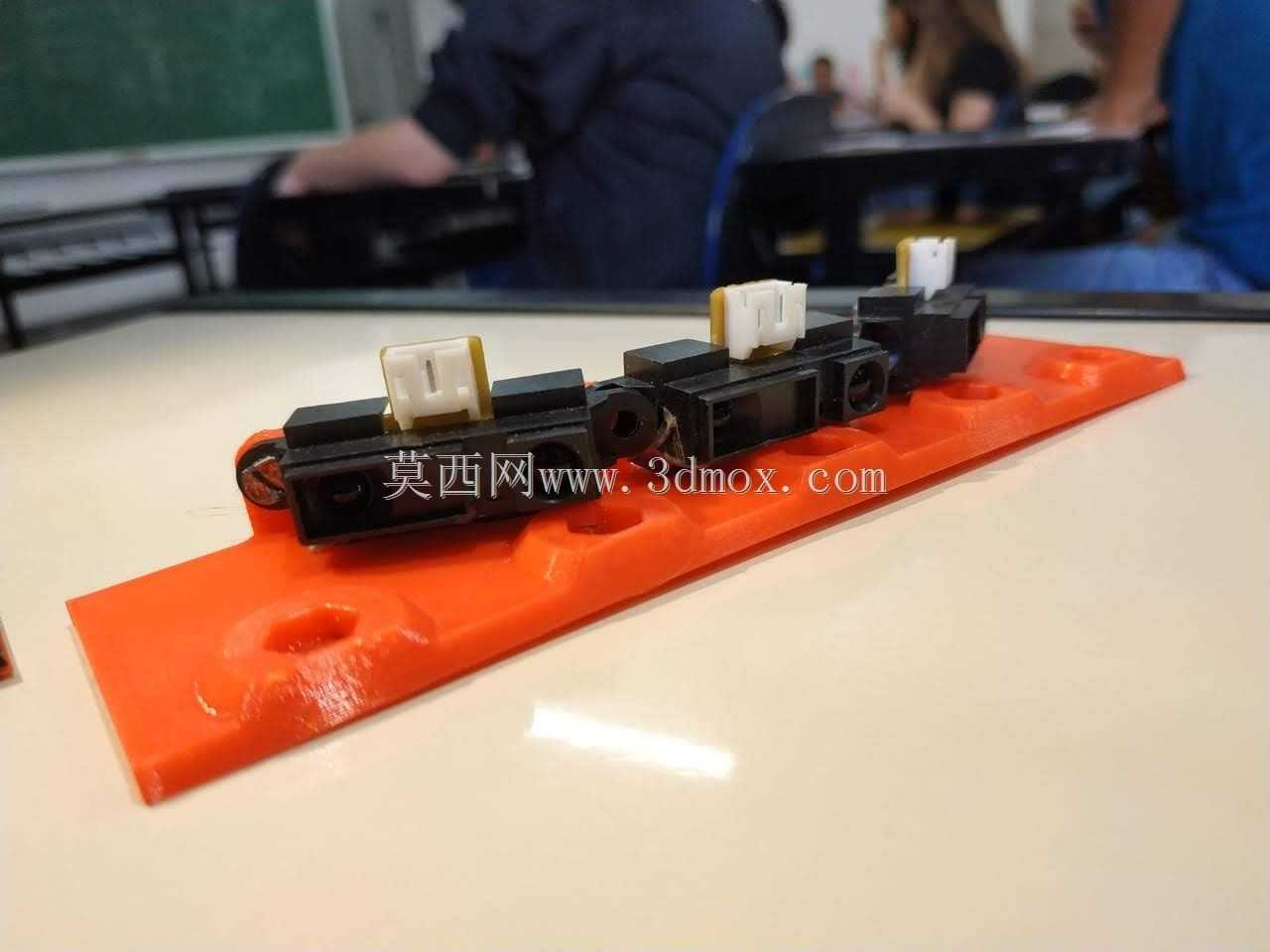 相扑机器人无刷-20x20cm-1kg(3d打印模型)