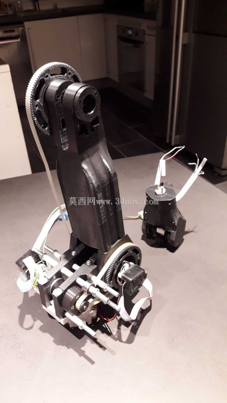 机器人(美洲狮)
