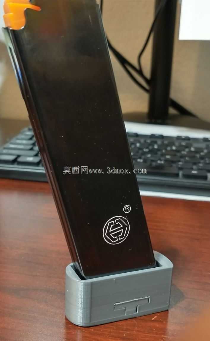Hi-Point JHP 45弹匣底座