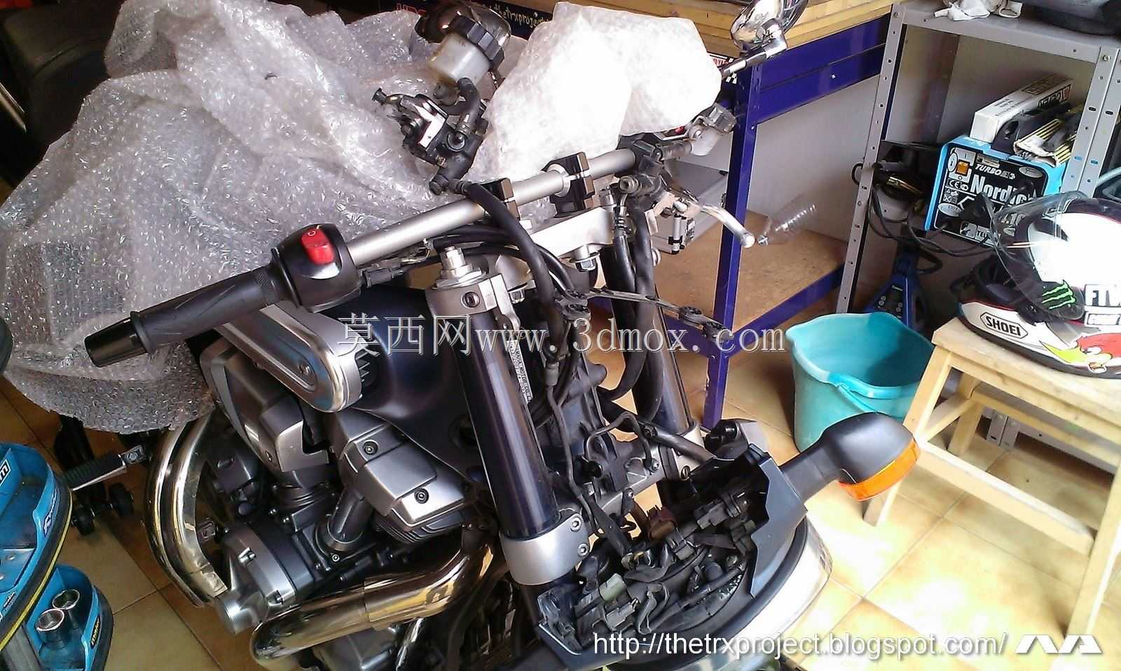 ������FZ1����+Renthal��֧�ܡ�