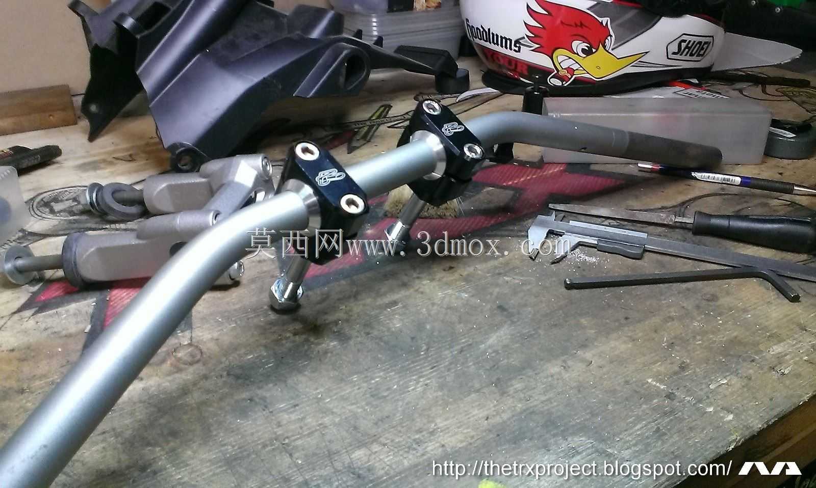 ������FZ1����+Renthal��֧�ܡ�