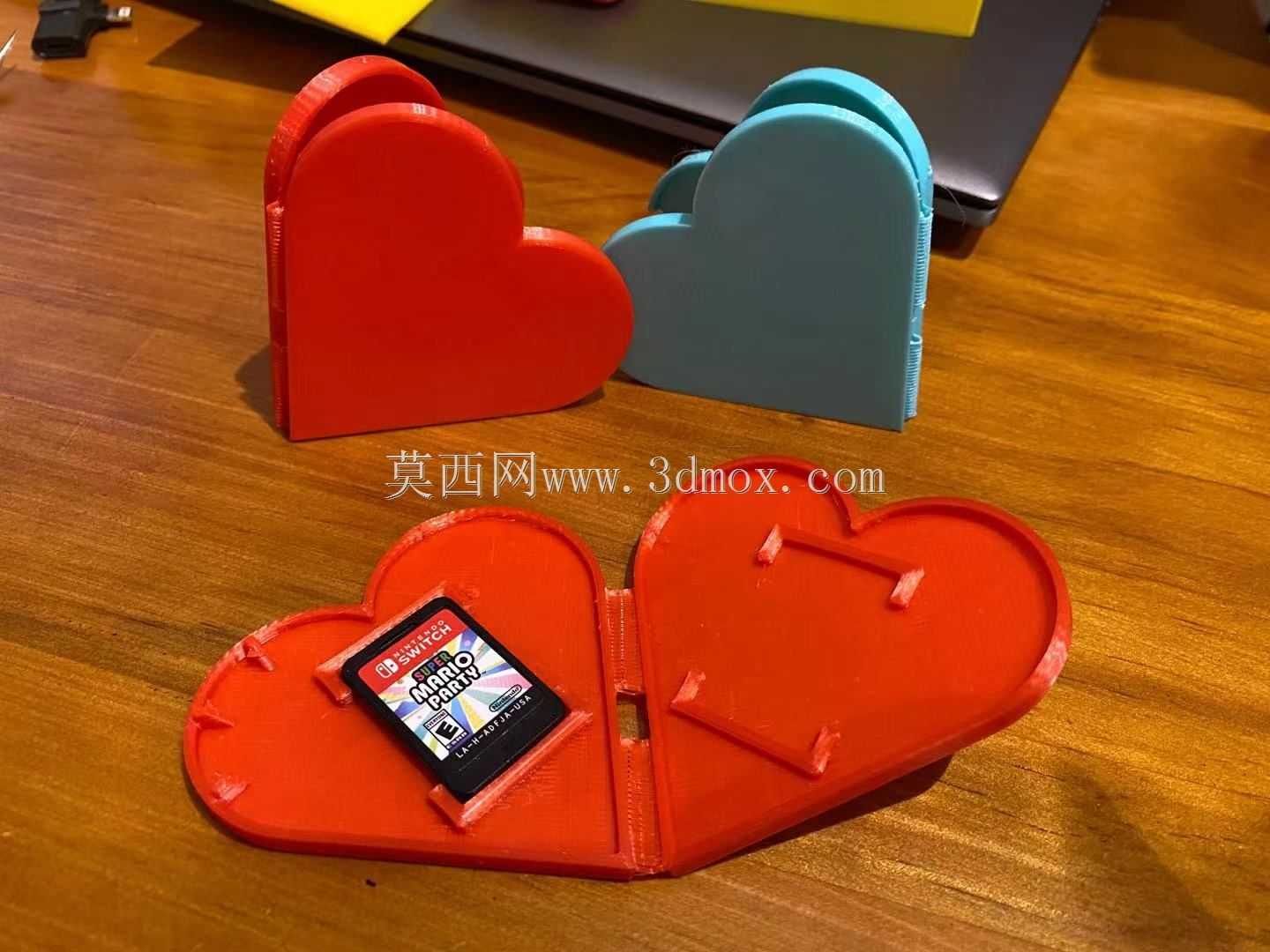���κ������ÿ�����Ϸ��