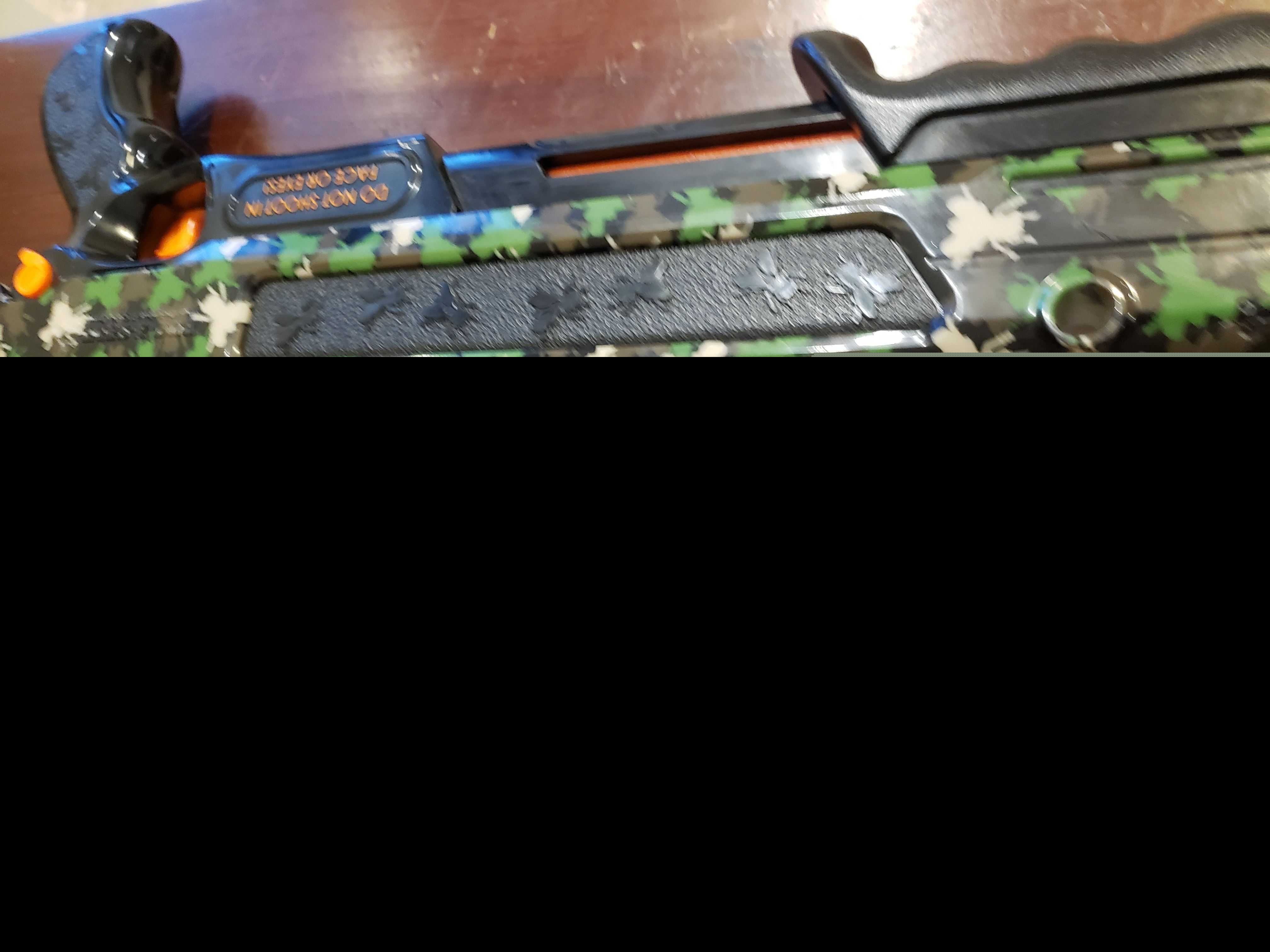 食虫皮卡汀尼铁路