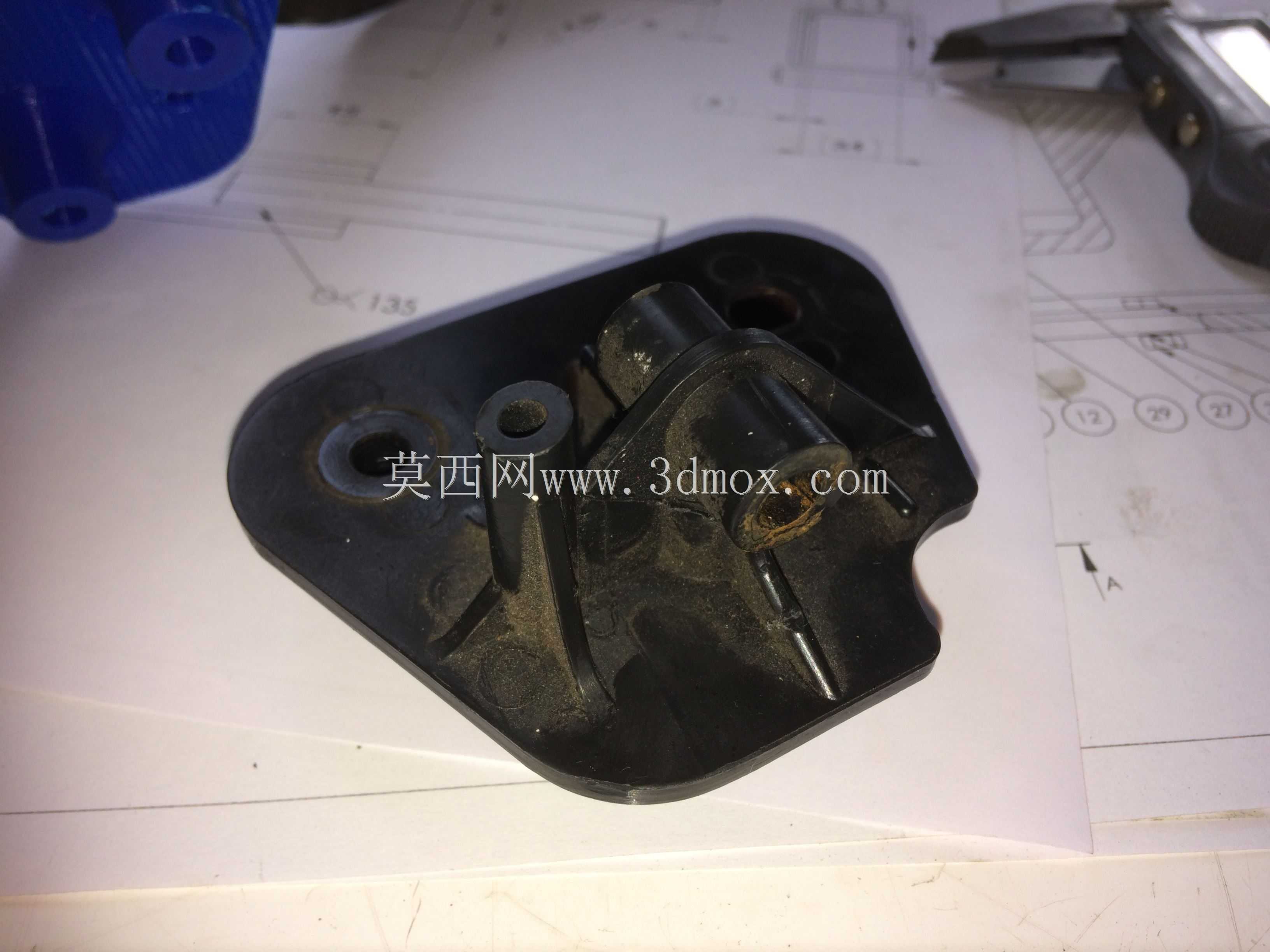 ����̤�尲װ���˶�ά��C4