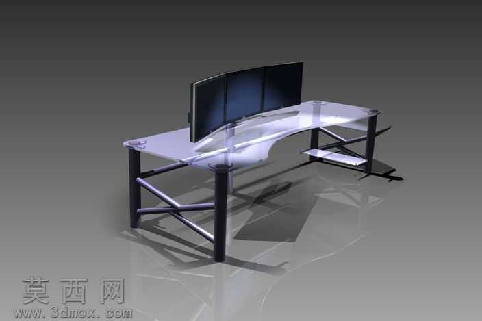 工程师的办公桌